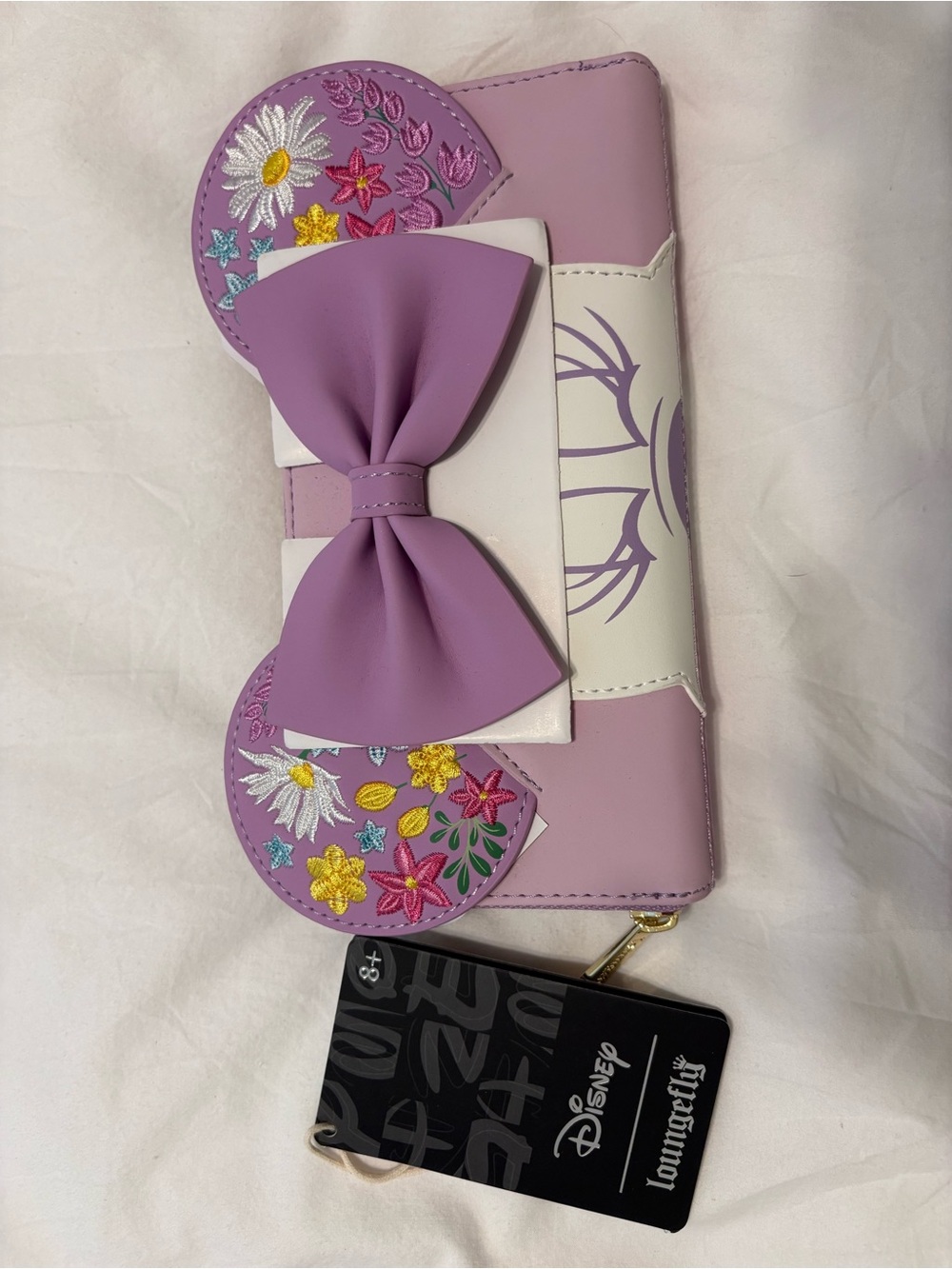 Loungefly Lavender Minnie Floral Zip Wallet NWT